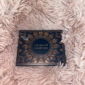 Ace Beaute Scarlet Dusk Palette